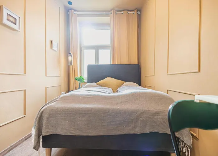 Daire Budget & Comfy 4 Private In Shared Apt, Close To Westbahnhof