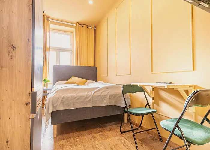 Daire Budget & Comfy 4 Private In Shared Apt, Close To Westbahnhof *